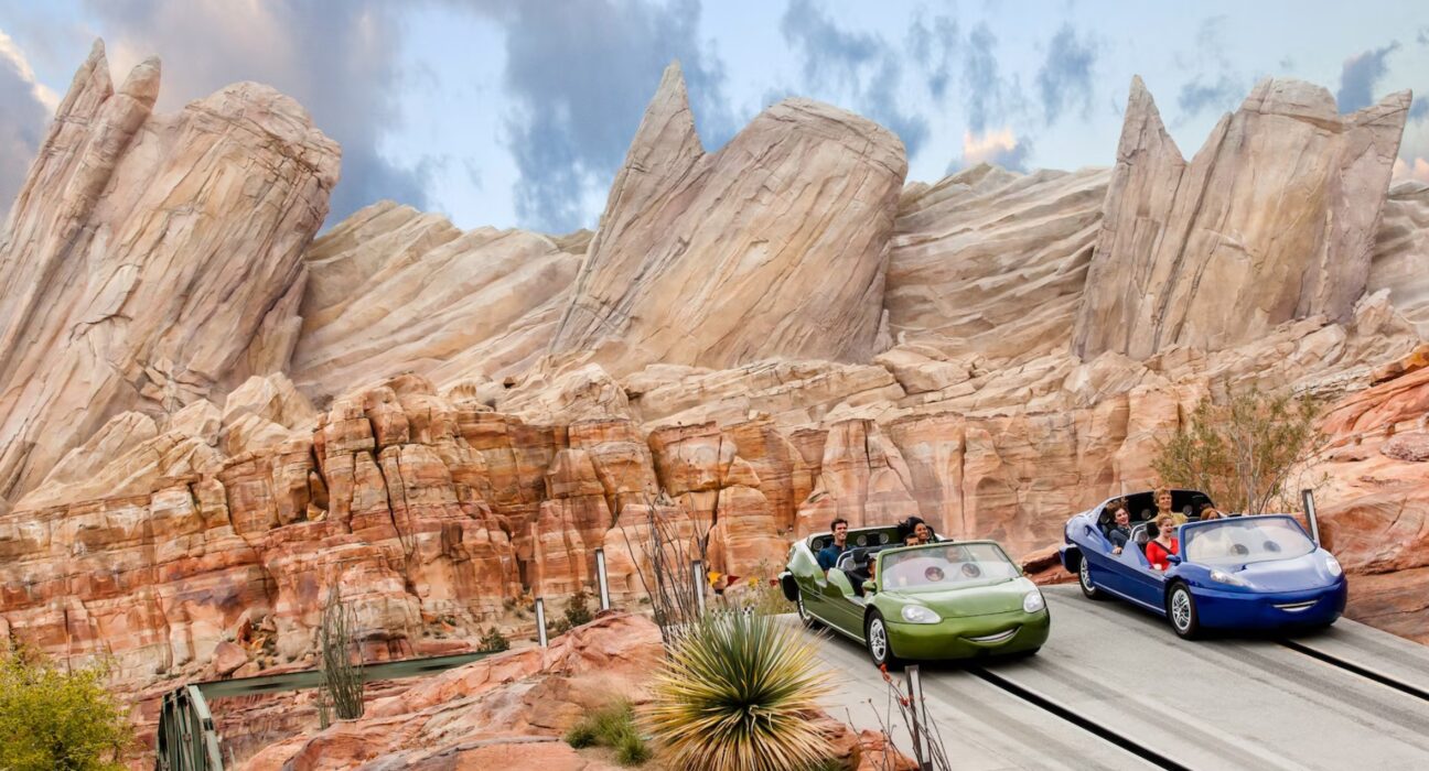 Radiator Springs Racers a Cars Land a Disneyland Resort